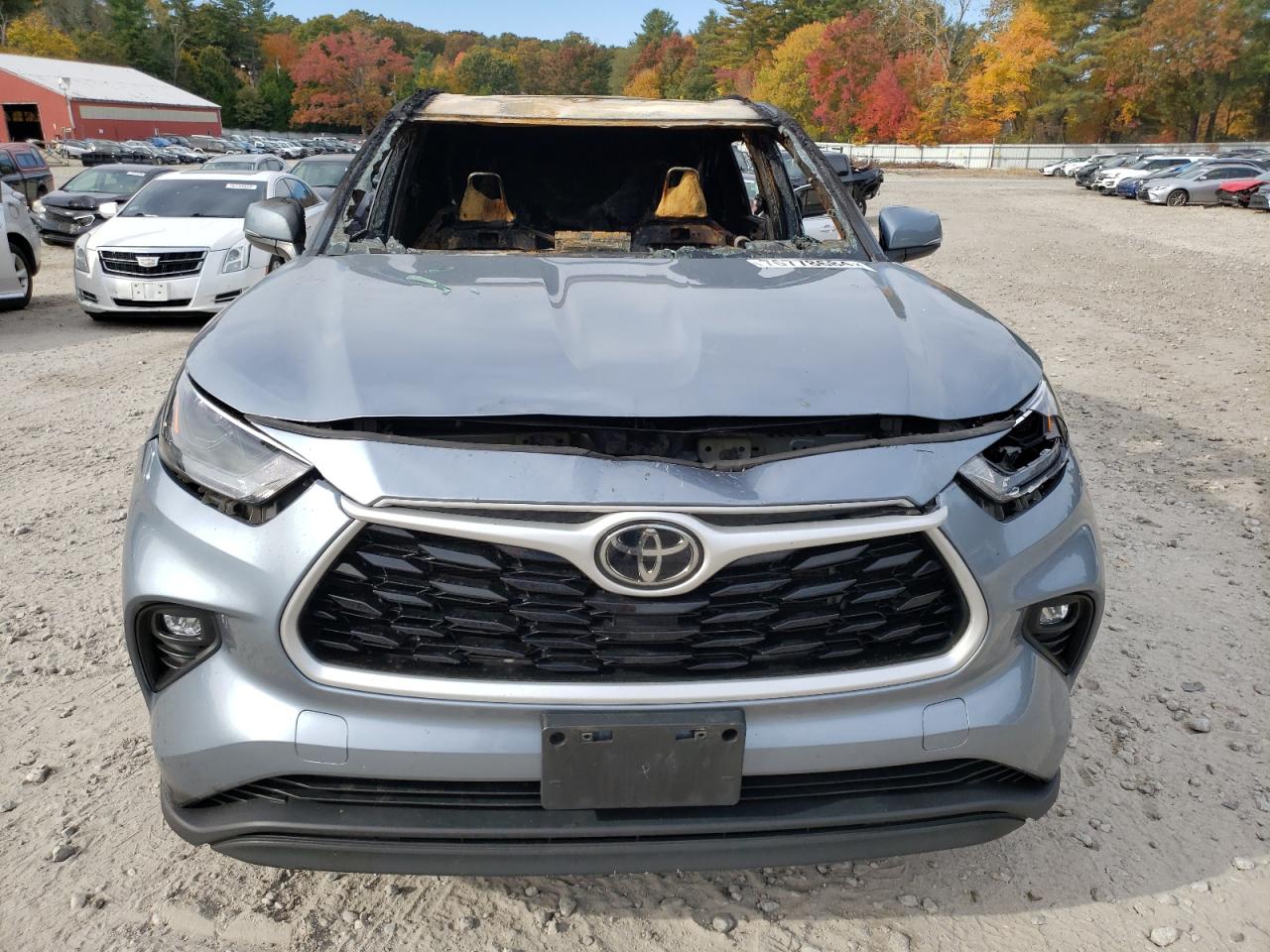 2022 TOYOTA HIGHLANDER XLE VIN:5TDGZRBH2NS244586