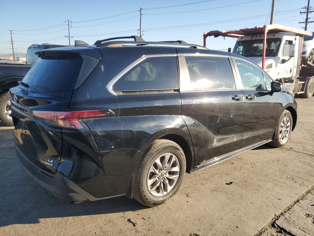 2022 TOYOTA SIENNA LE VIN:5TDKRKEC0NS086668