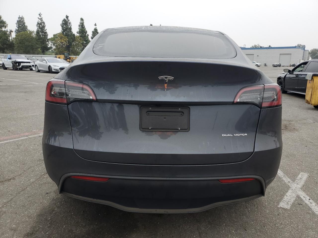 2023 TESLA MODEL Y  VIN:7SAYGDEE0PF863017