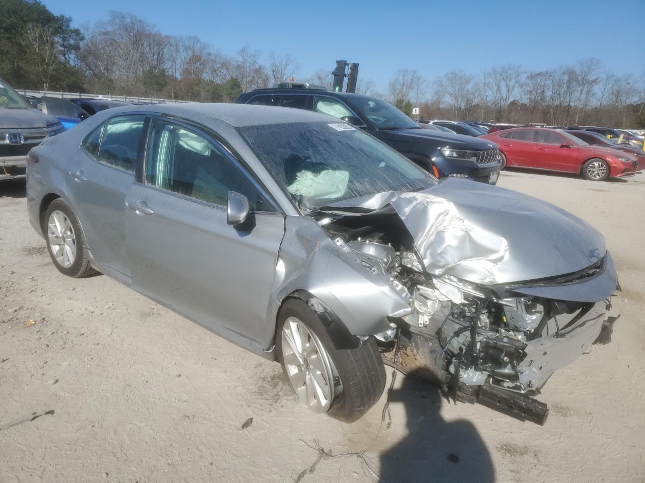 2024 TOYOTA CAMRY LE VIN:4T1C11AK0RU218408