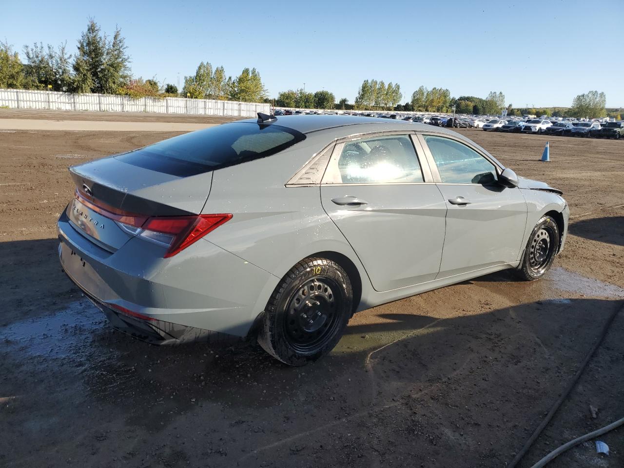 2022 HYUNDAI ELANTRA SEL VIN:KMHLM4AG5NU320284