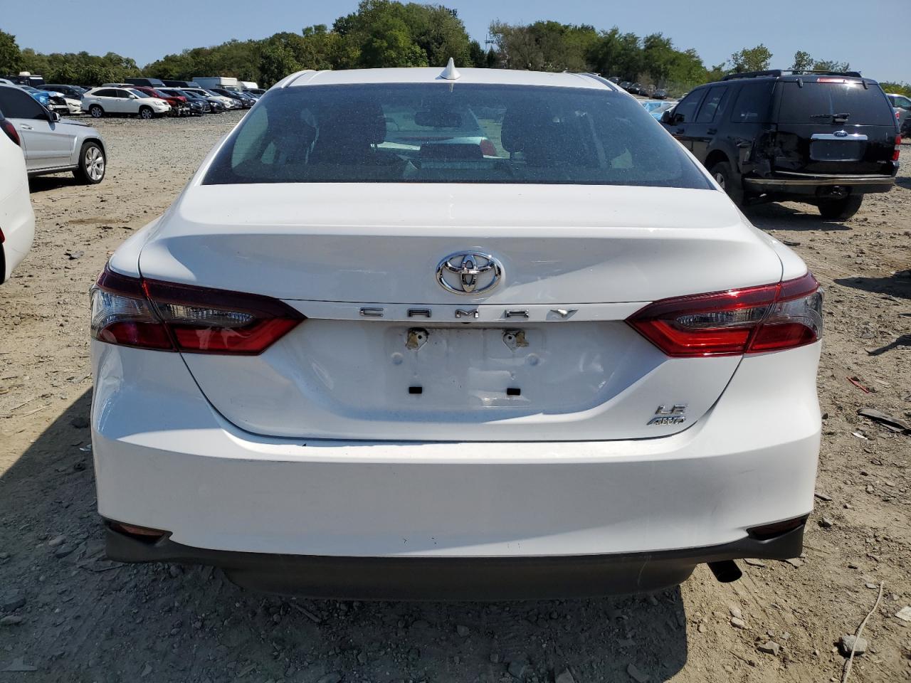 2022 TOYOTA CAMRY LE VIN:4T1R11BK9NU071458