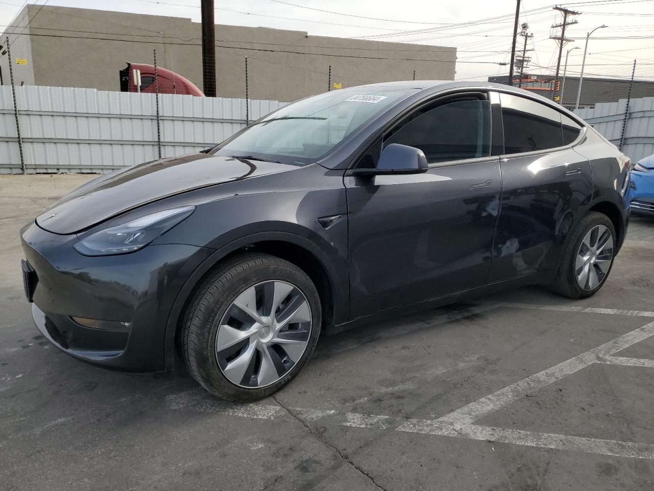 2024 TESLA MODEL Y  VIN:7SAYGDEE9RF078563