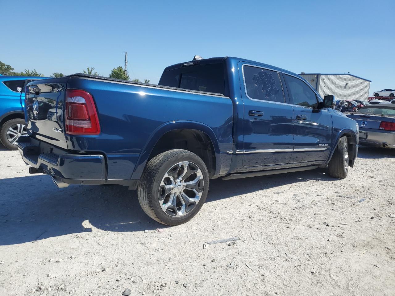 2023 RAM 1500 LIMITED VIN:1C6SRFHT6PN555619