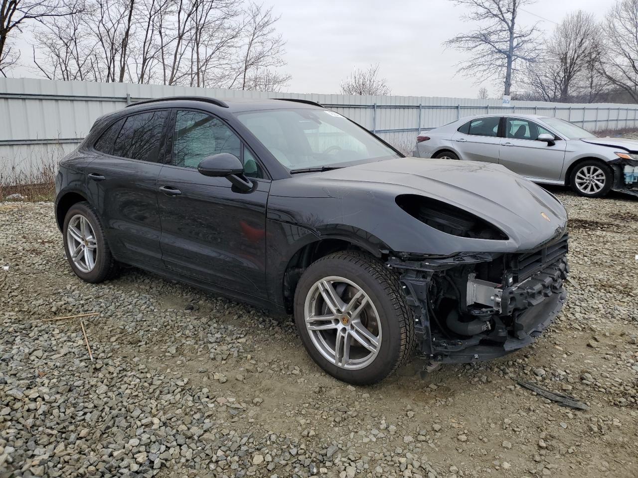 2022 PORSCHE MACAN  VIN:WP1AA2A57NLB10426