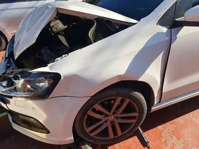 2015 Volkswagen Polo WVWZZZ6RZFY317703 VIN:WVWZZZ6RZFY317703