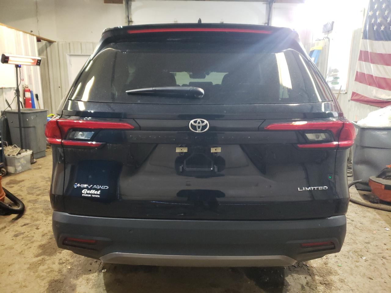 2024 TOYOTA GRAND HIGHLANDER XLE VIN:5TDACAB51RS007477