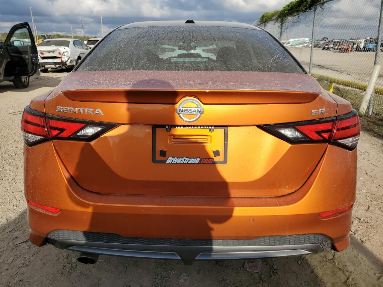 2022 NISSAN SENTRA SR VIN:3N1AB8DV9NY283808