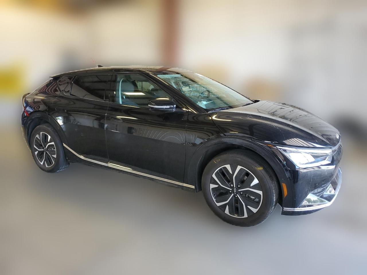 2022 KIA EV6 LIGHT VIN:KNDC3DLC4N5035782