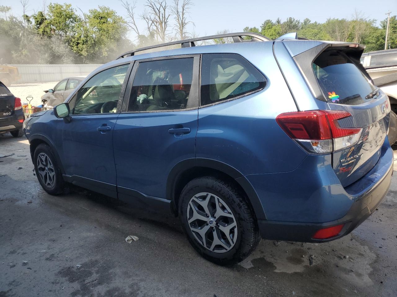 2023 SUBARU FORESTER PREMIUM VIN:JF2SKAEC9PH426486