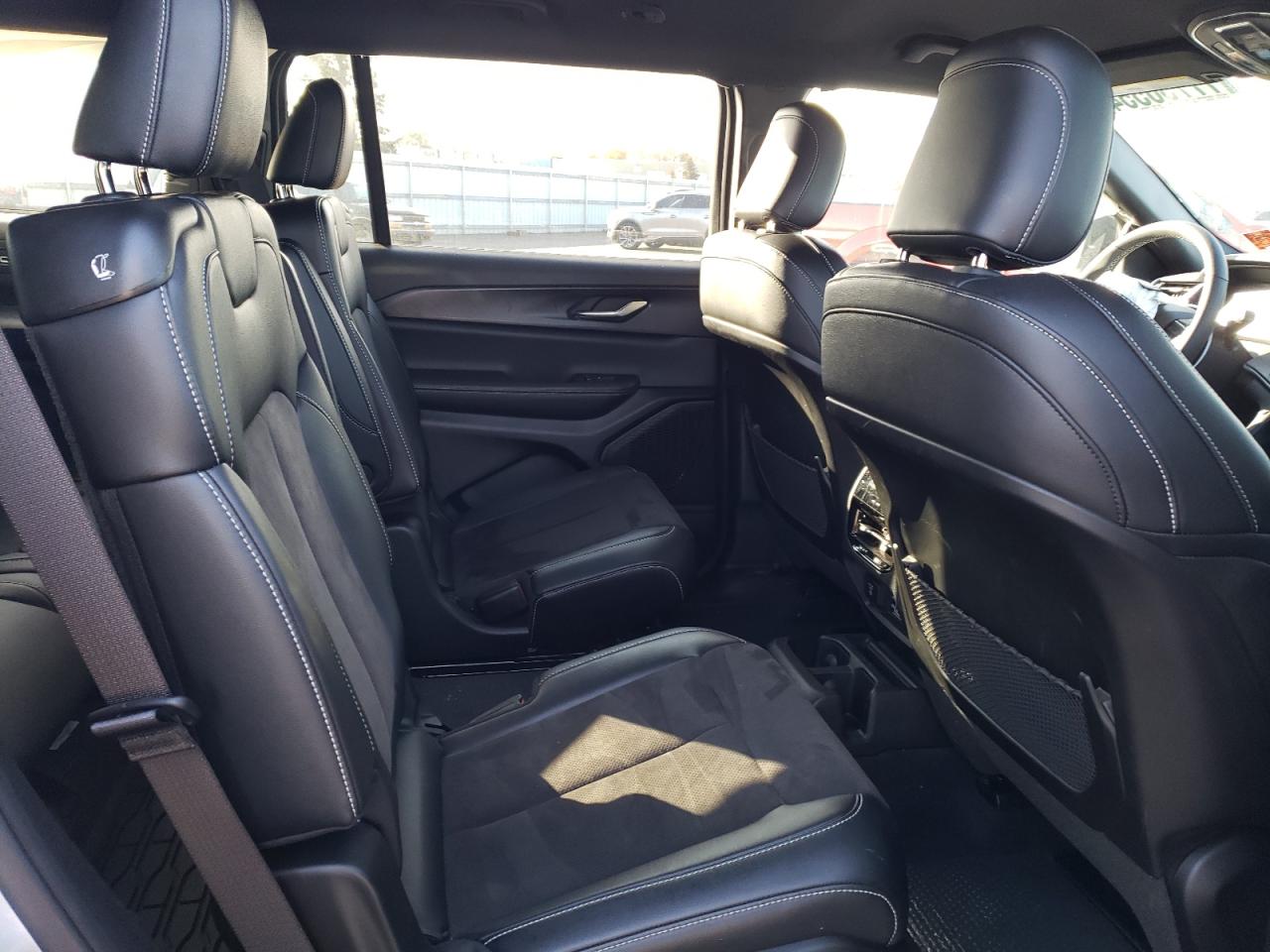 2024 JEEP GRAND CHEROKEE L LAREDO VIN:1C4RJKAGXR8572252