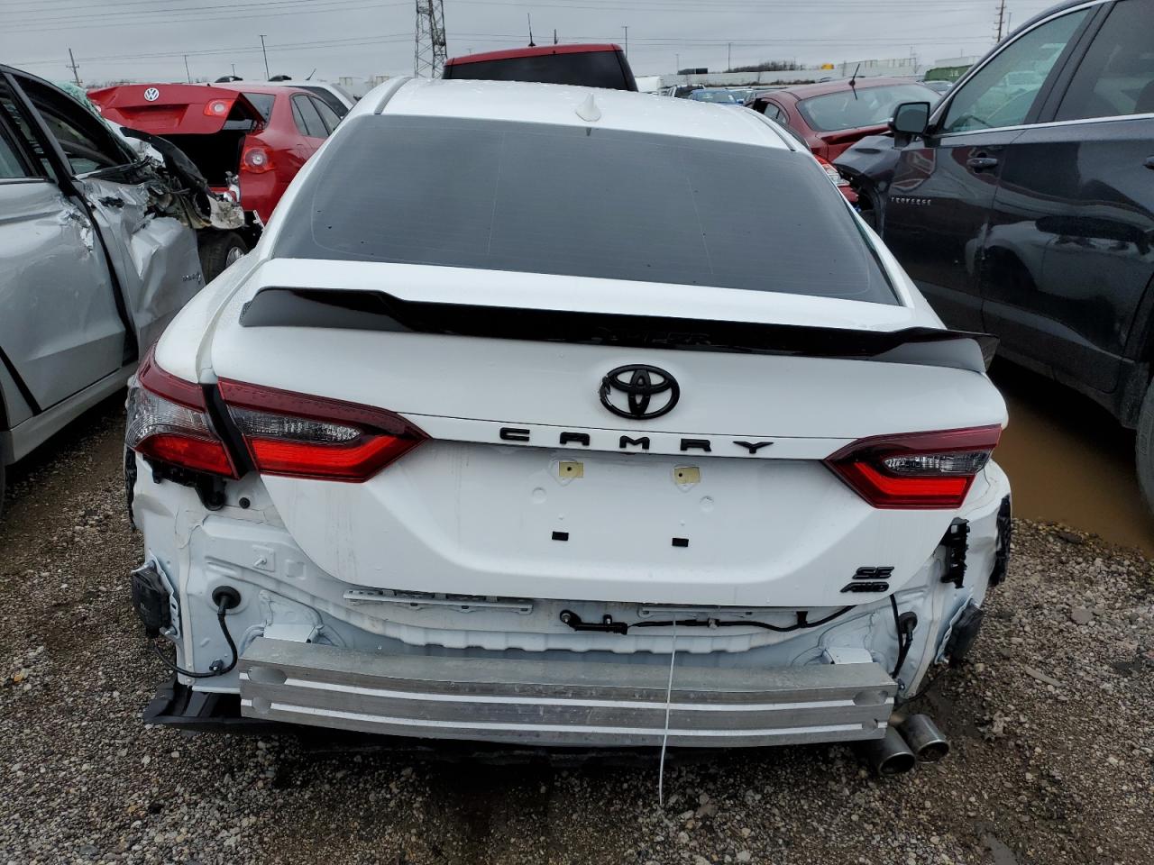 2022 TOYOTA CAMRY SE VIN:4T1T11BKXNU072611