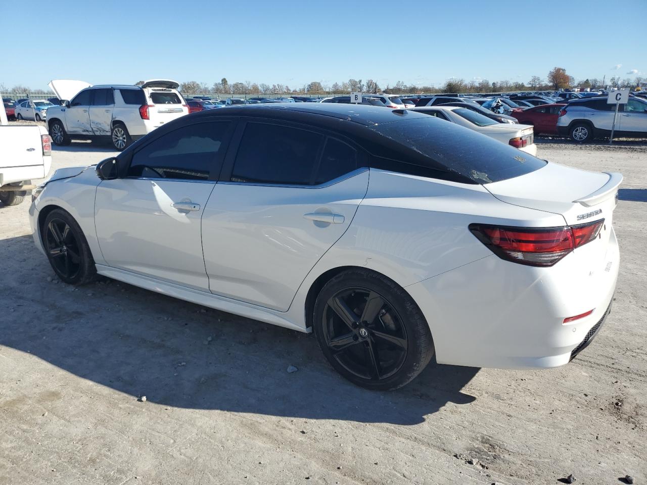 2022 NISSAN SENTRA SR VIN:3N1AB8DV0NY204722