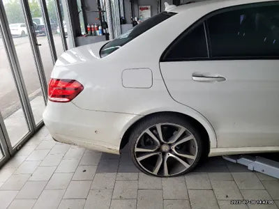 2016 Mercedes-Benz E 220 WDDHF0AB5GB304950 VIN:WDDHF0AB5GB304950