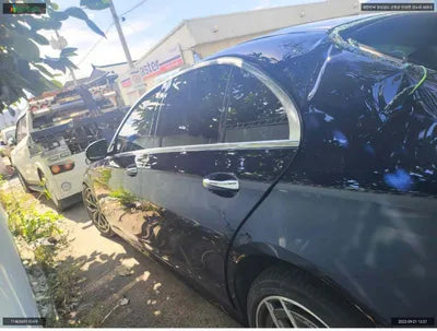 2021 Mercedes-Benz E 220 W1KZF0FB4MA869561 VIN:W1KZF0FB4MA869561