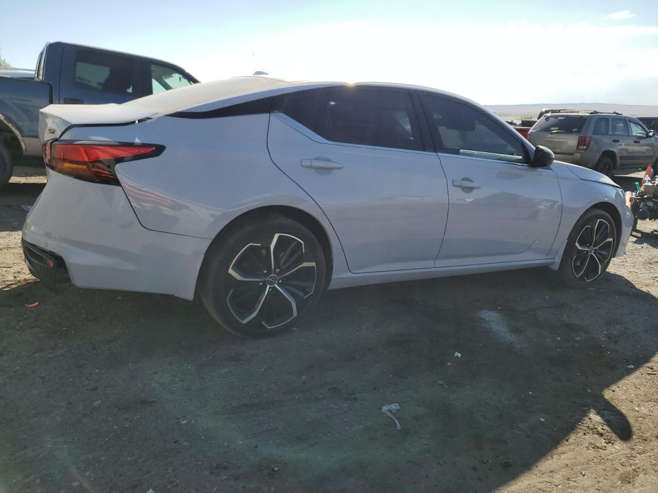 2024 NISSAN ALTIMA SR VIN:1N4BL4CV4RN300578
