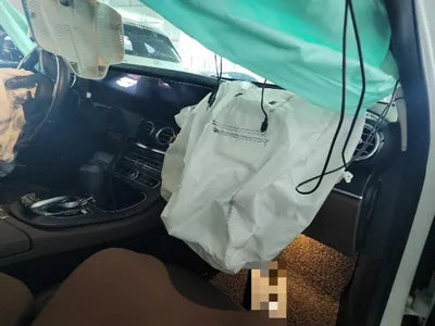 2018 Mercedes-Benz E 300 VIN: