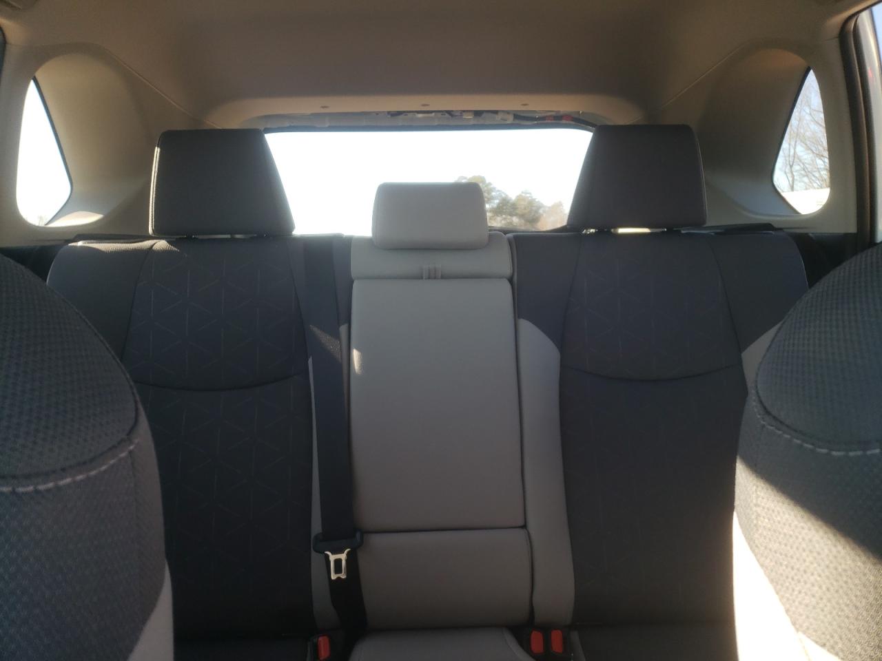 2024 TOYOTA RAV4 XLE VIN:2T3P1RFVXRC478858