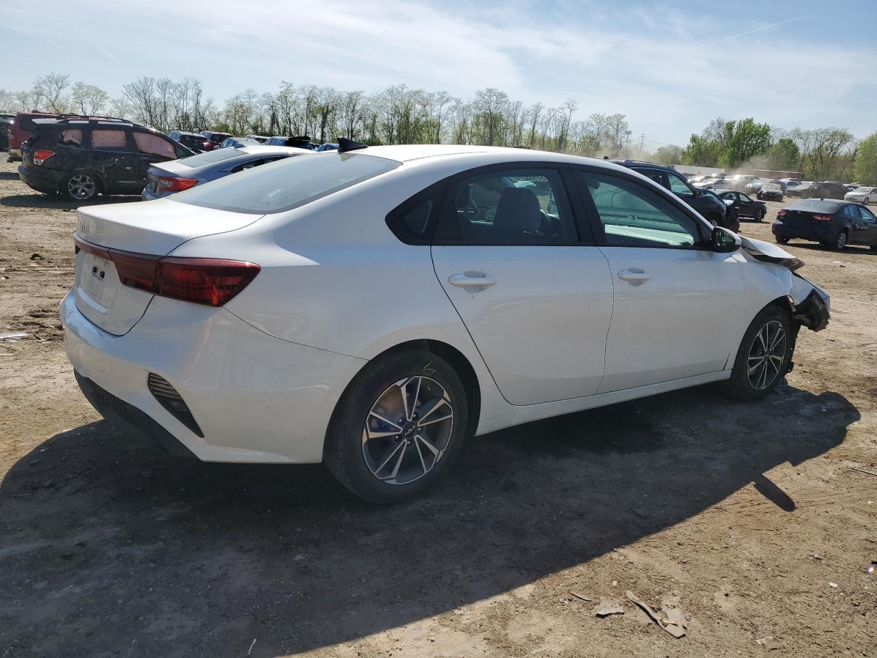 2022 KIA FORTE FE VIN:3KPF24AD3NE452889