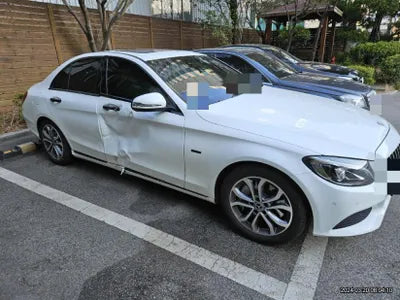 2018 Mercedes-Benz C 350 WDDWF4HB8JR406682 VIN:WDDWF4HB8JR406682