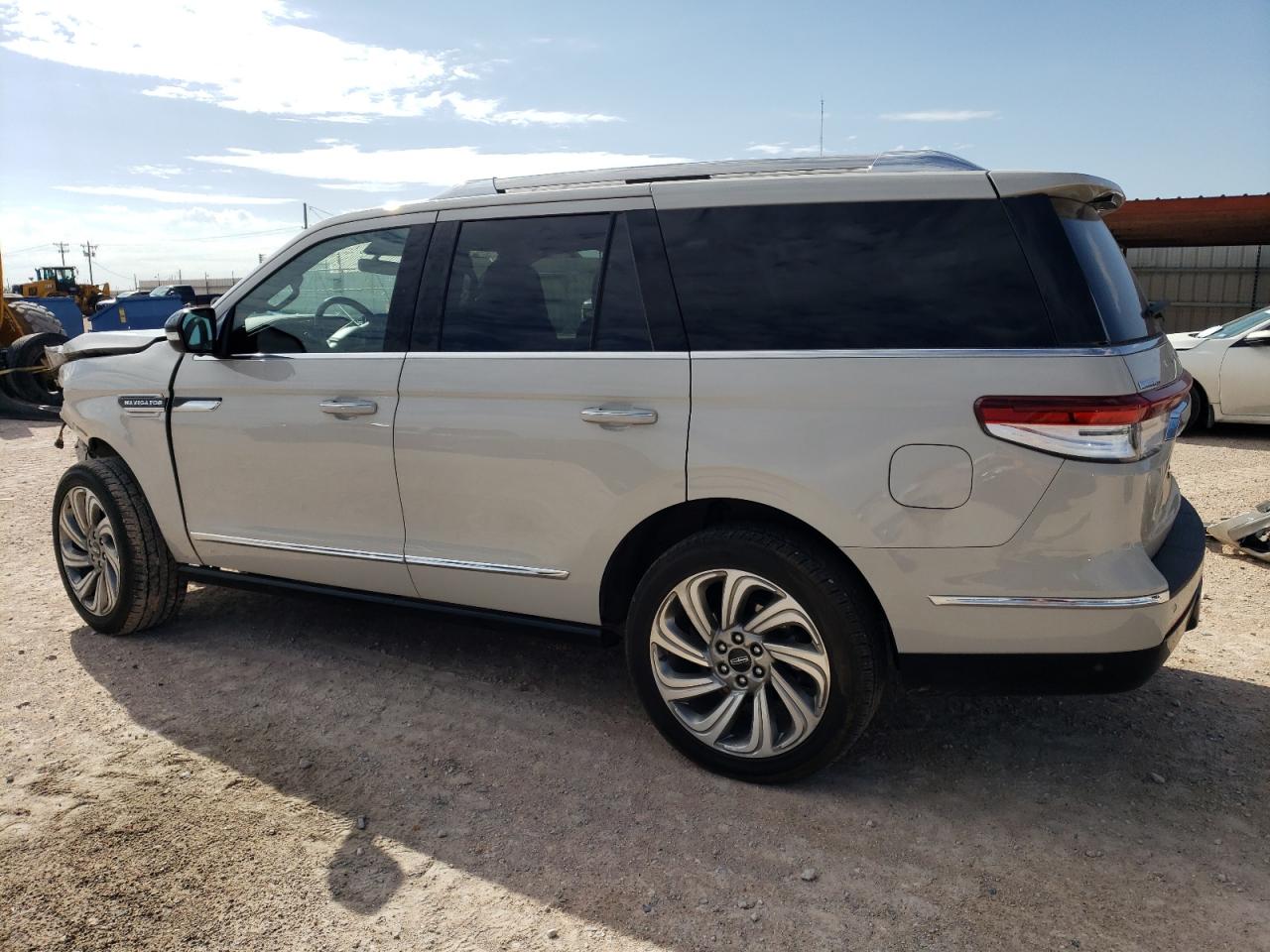 2023 LINCOLN NAVIGATOR RESERVE VIN:5LMJJ2LG0PEL17028