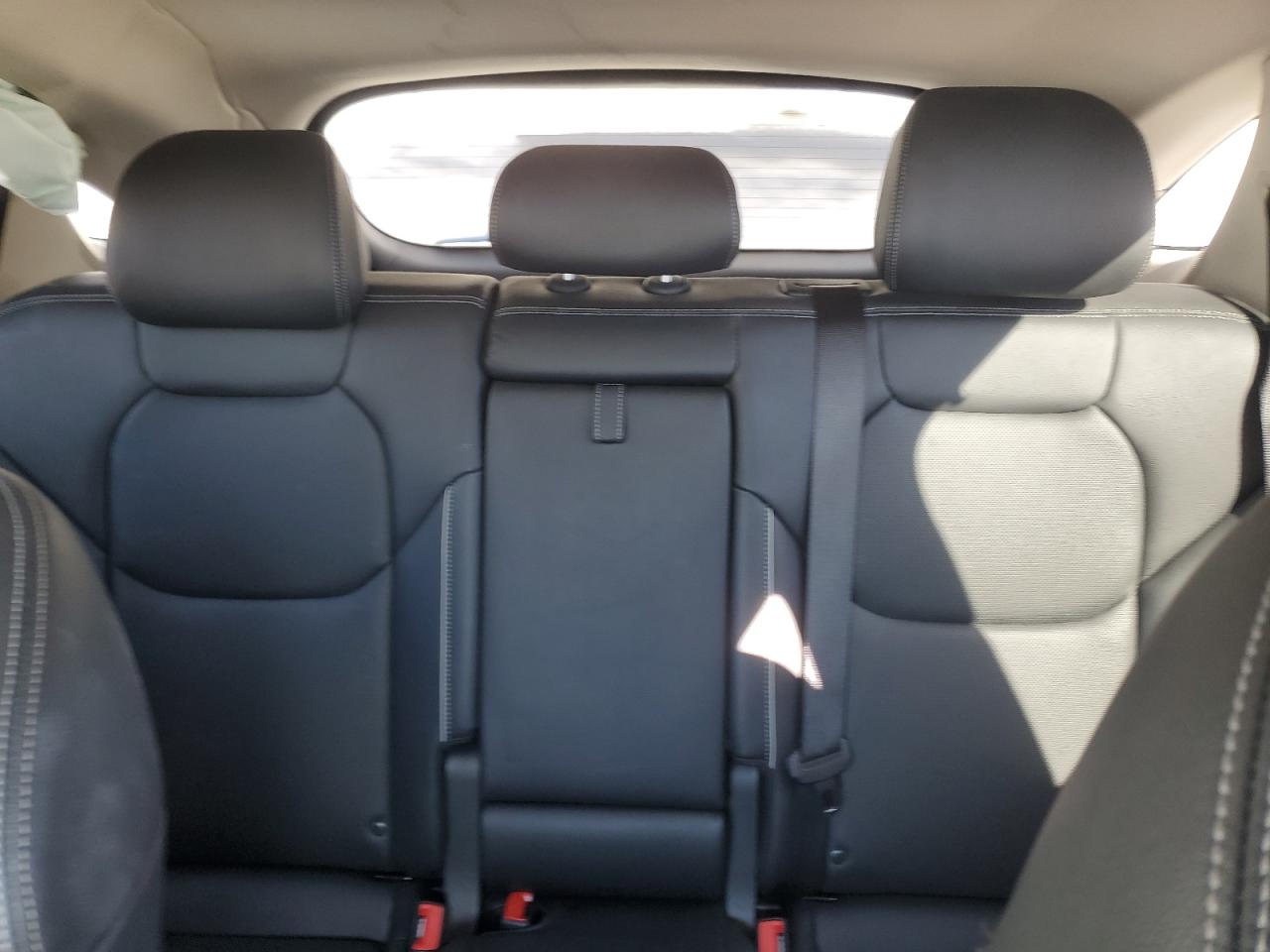 2023 GENESIS GV70 BASE VIN:KMUMADTB1PU116424