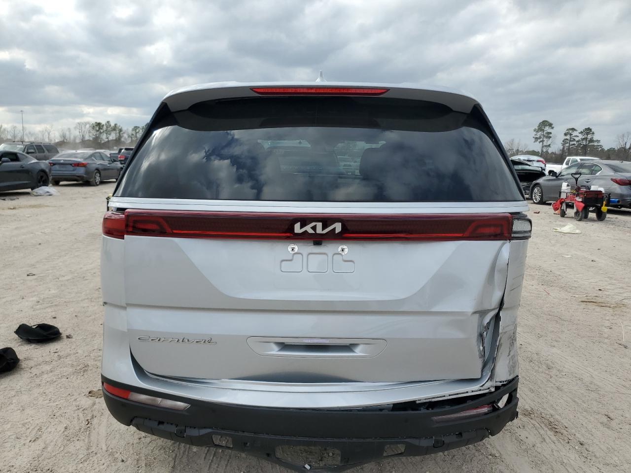 2022 KIA CARNIVAL LX VIN:KNDNB4H38N6158807