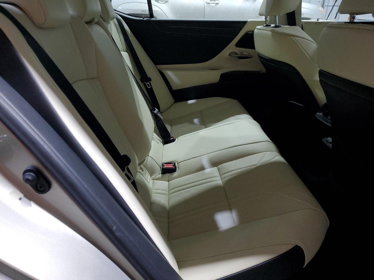 2022 LEXUS ES 300H BASE VIN:58AEA1C17NU018349