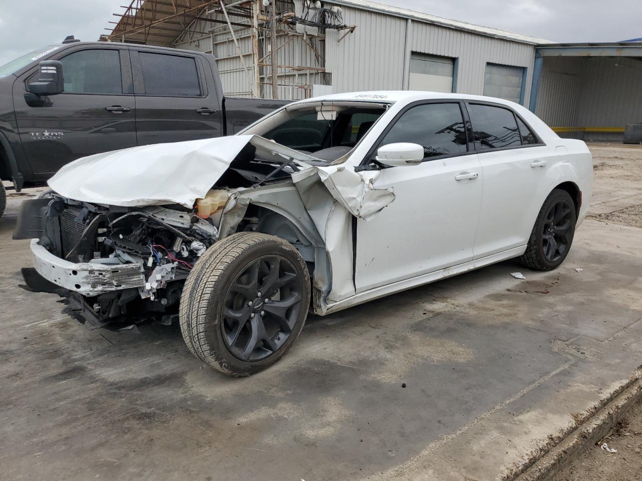 2022 CHRYSLER 300 TOURING L VIN:2C3CCADG5NH162974