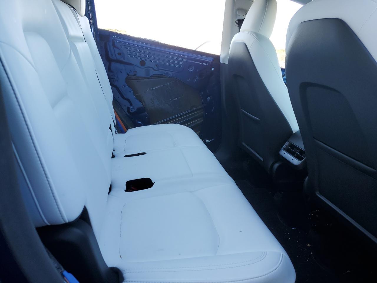 2024 TESLA MODEL Y  VIN:7SAYGAEE0RF051766