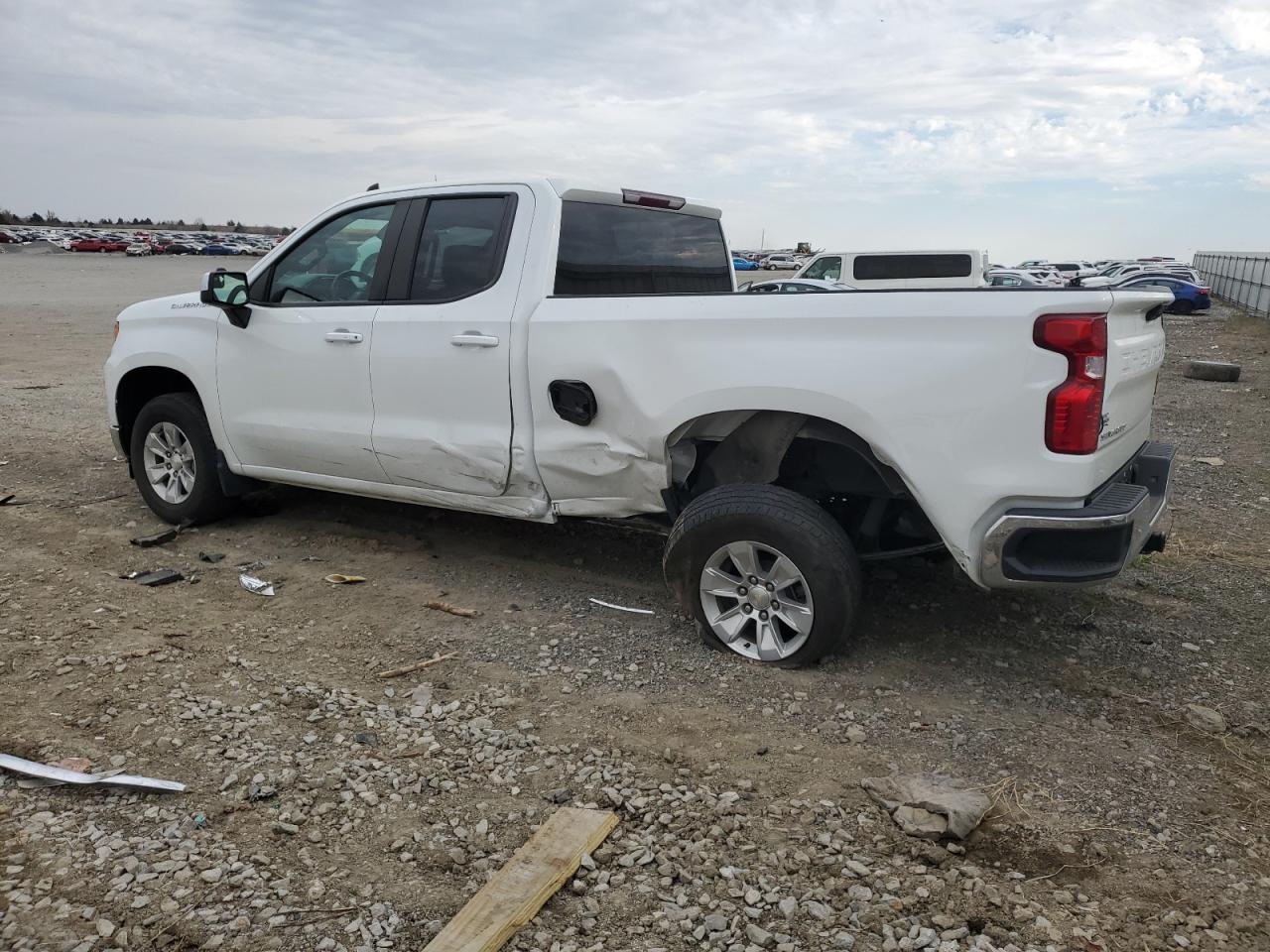 2022 CHEVROLET SILVERADO C1500 LT VIN:1GCRACEK9NZ518823