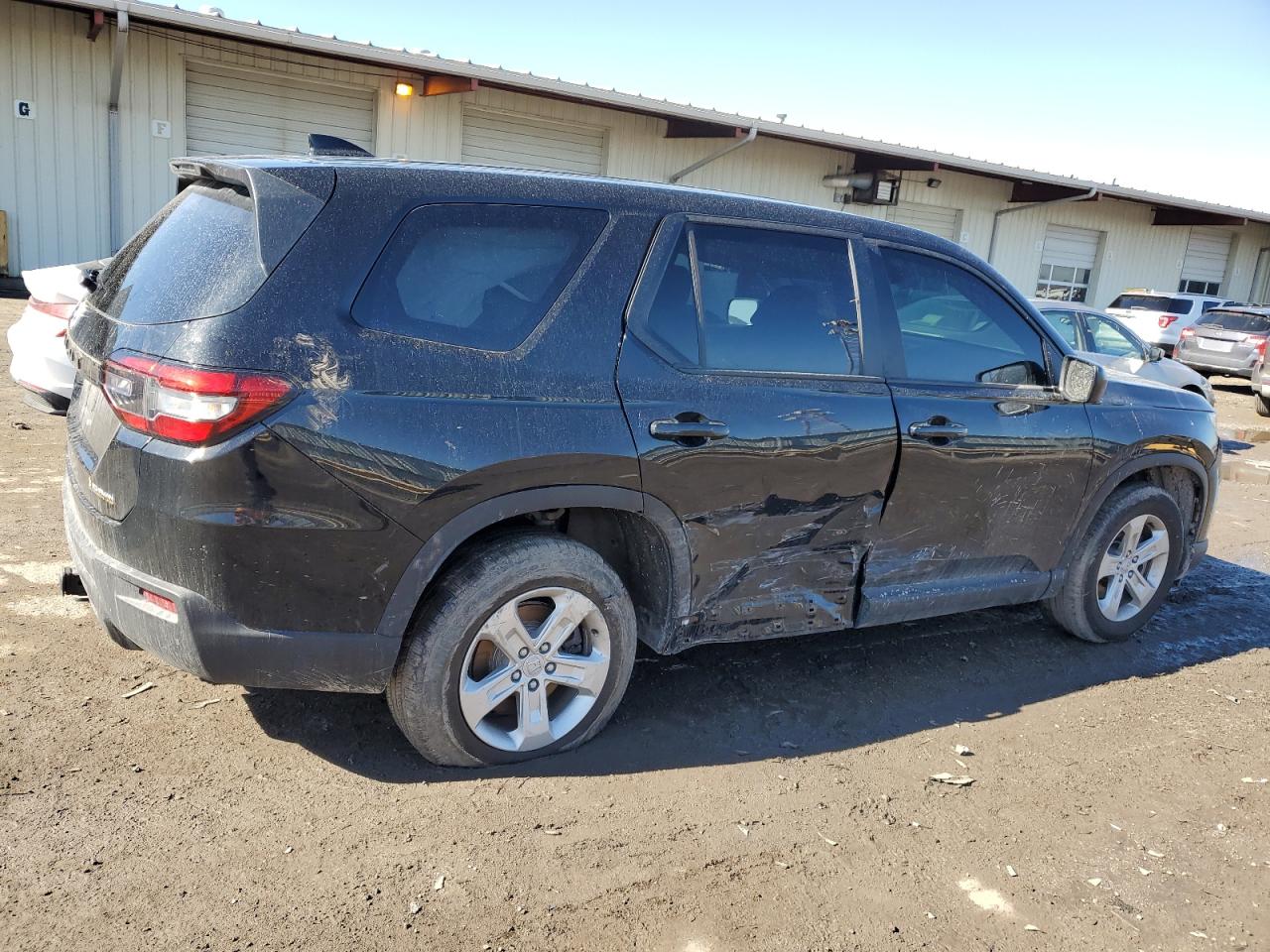 2023 HONDA PILOT LX VIN:5FNYG1H28PB021779