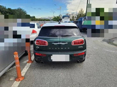 2017 MINI Clubman VIN: