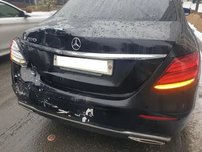 2018 Mercedes-Benz E 200 WDDZF4CB7JA435142 VIN:WDDZF4CB7JA435142