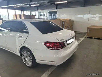 2016 Mercedes-Benz E 300 WDDHF5FB8GB311798 VIN:WDDHF5FB8GB311798