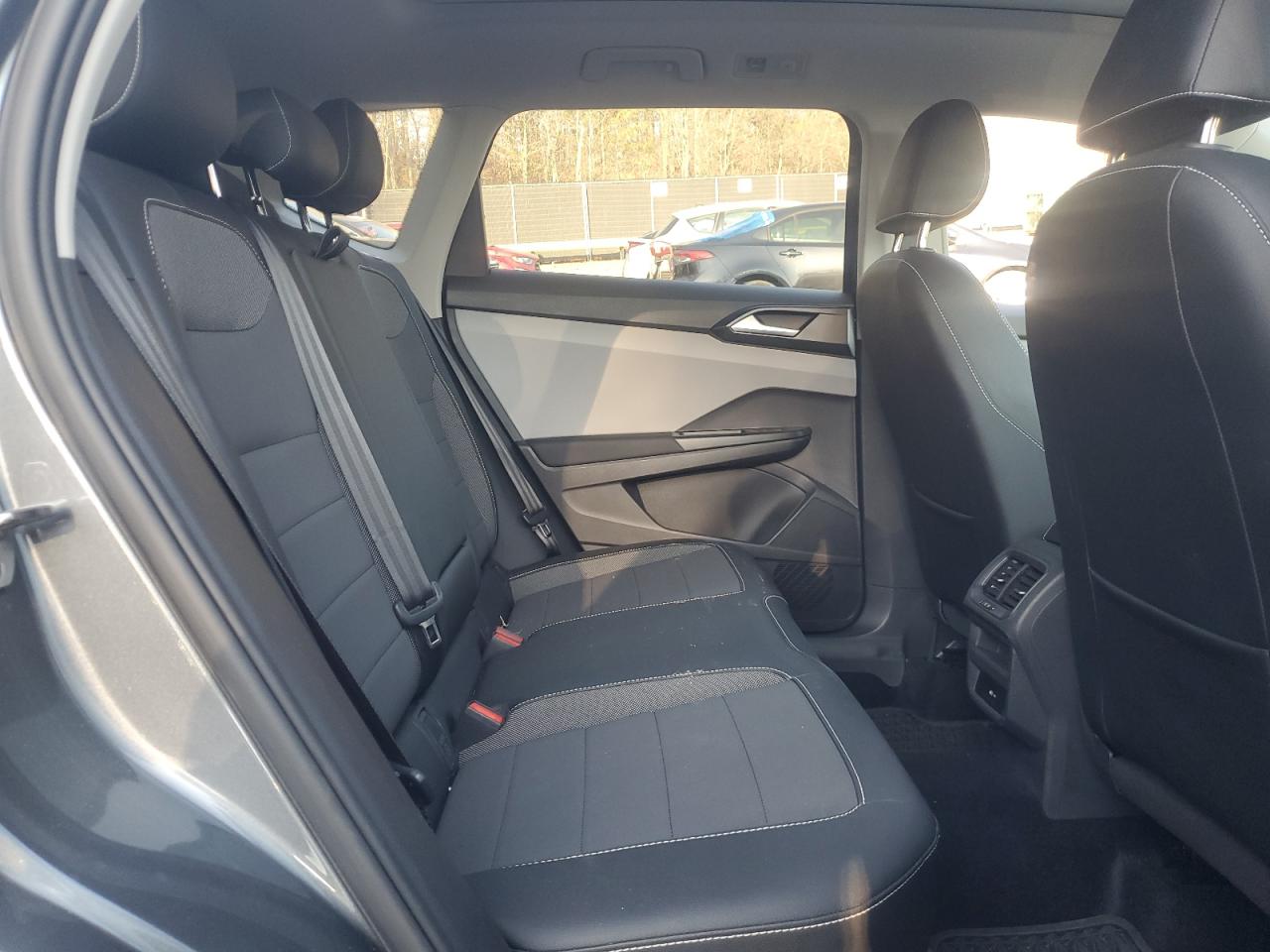 2022 VOLKSWAGEN TAOS SE VIN:3VVTX7B22NM071321