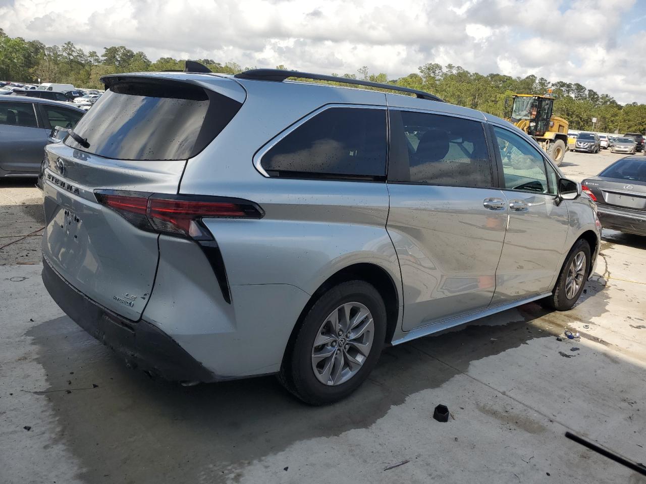 2022 TOYOTA SIENNA LE VIN:5TDBSKFC6NS042760