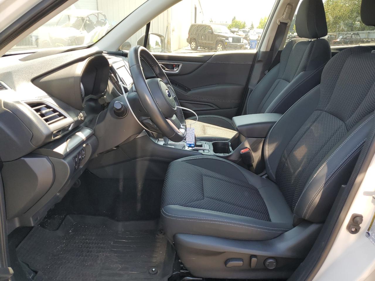 2022 SUBARU FORESTER PREMIUM VIN:JF2SKAEC1NH490812