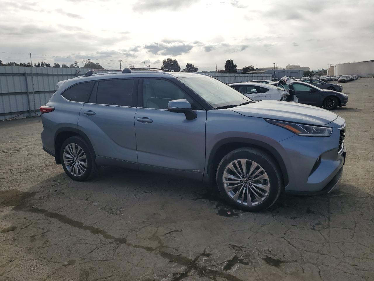 2022 TOYOTA HIGHLANDER HYBRID PLATINUM VIN:5TDEBRCH4NS092367