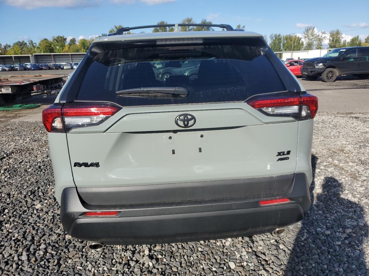 2023 TOYOTA RAV4 XLE PREMIUM VIN:2T3A1RFV6PW363756