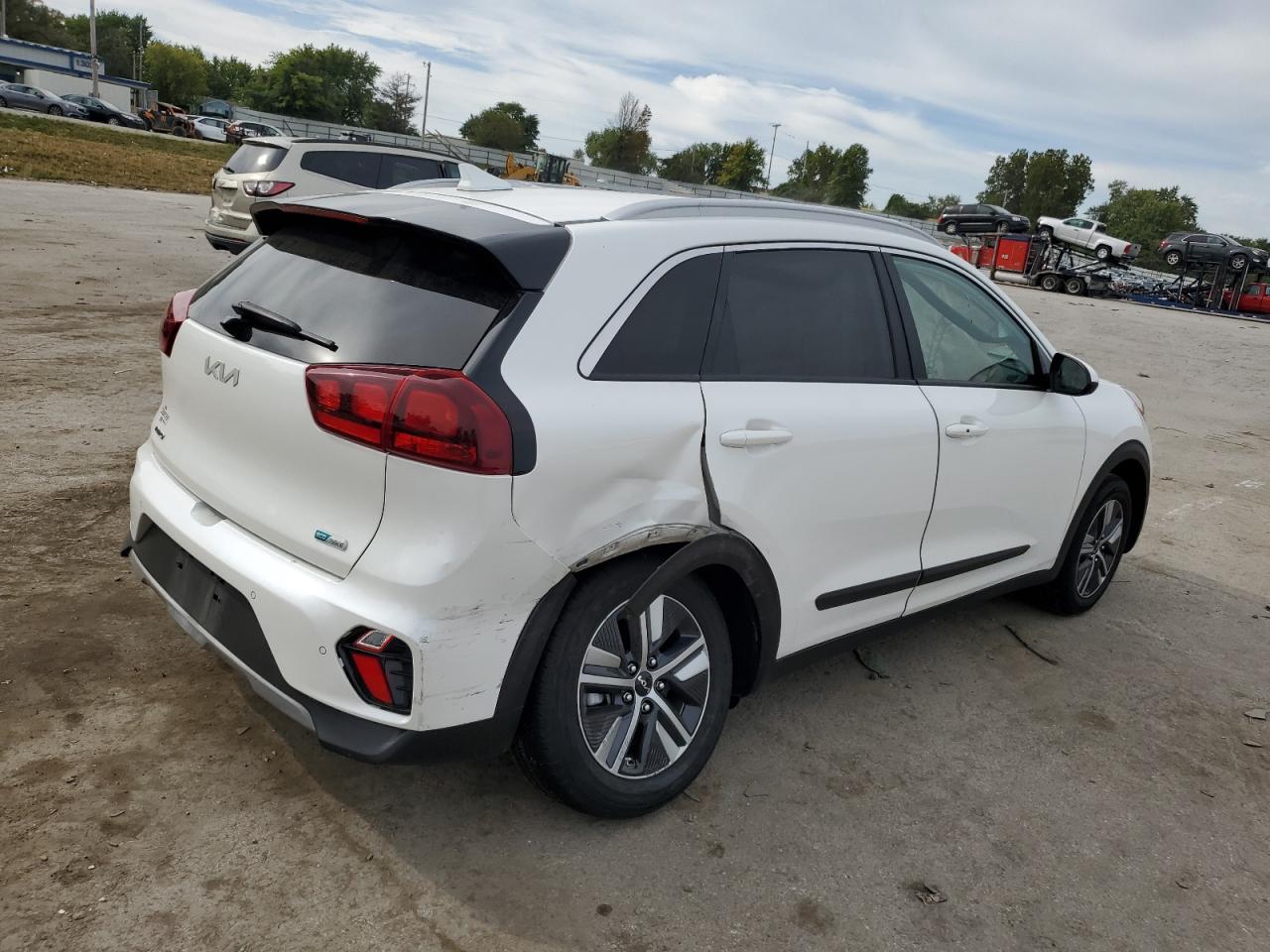 2022 KIA NIRO LX VIN:KNDCB3LC1N5542930