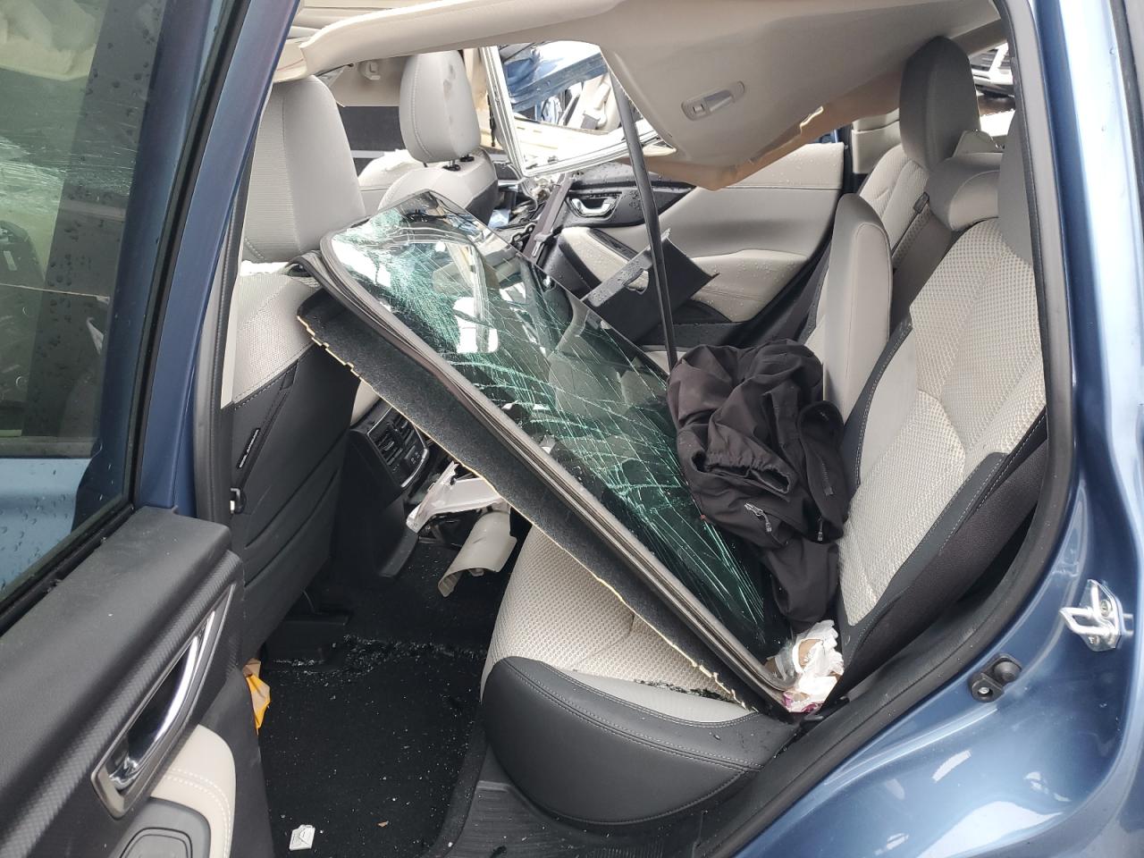 2024 SUBARU FORESTER PREMIUM VIN:JF2SKADC7RH452461