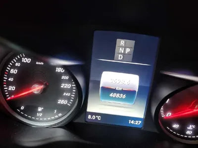 2019 Mercedes-Benz GLC 300 VIN: