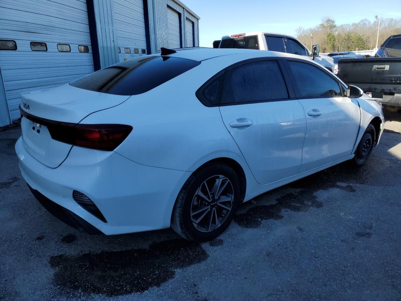 2023 KIA FORTE LX VIN:3KPF24ADXPE527297