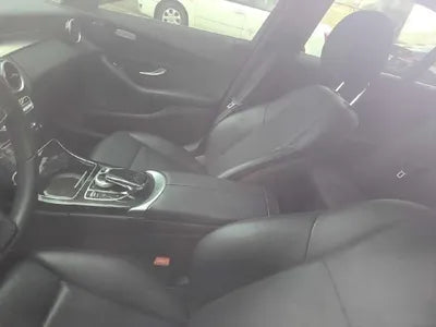 2015 Mercedes-Benz C 200 VIN: