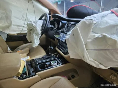 2014 Kia Carnival VIN: