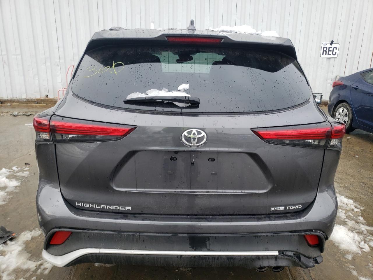 2022 TOYOTA HIGHLANDER XSE VIN:5TDLZRBH6NS237106