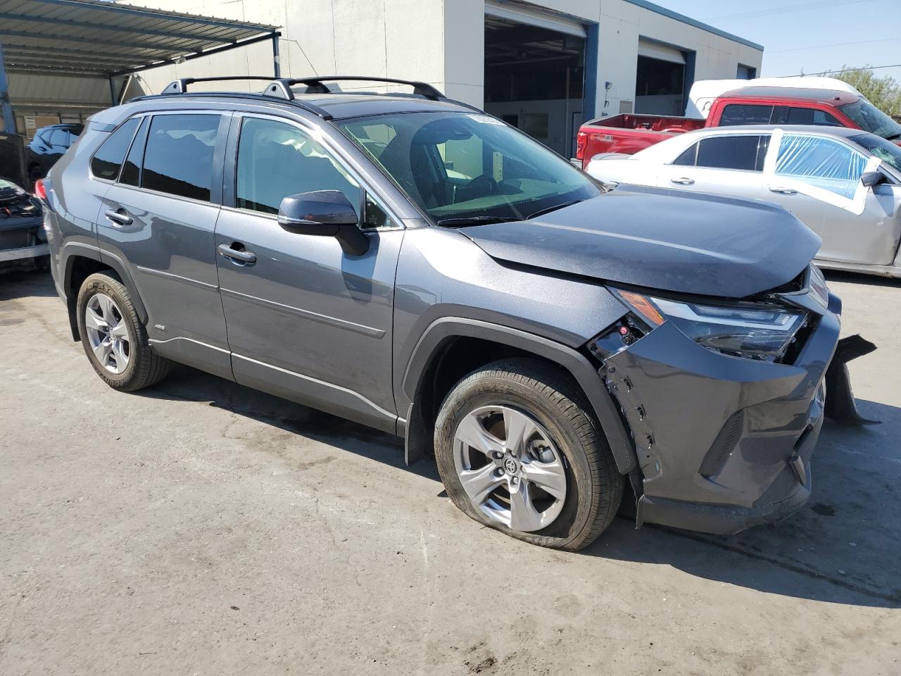 2024 TOYOTA RAV4 XLE VIN:JTMRWRFV0RD245061