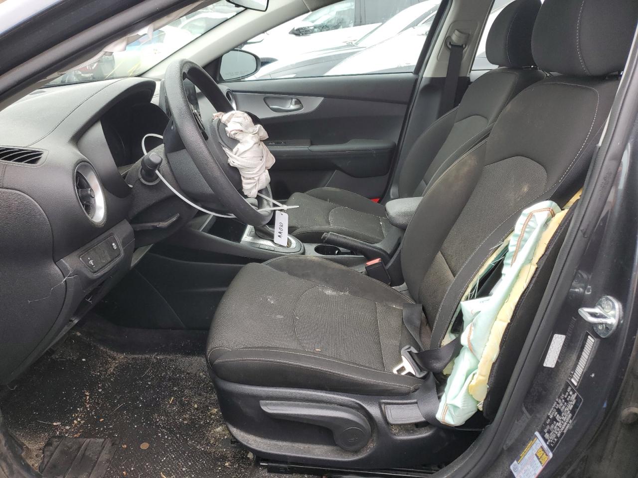 2022 KIA FORTE FE VIN:3KPF24AD6NE499589