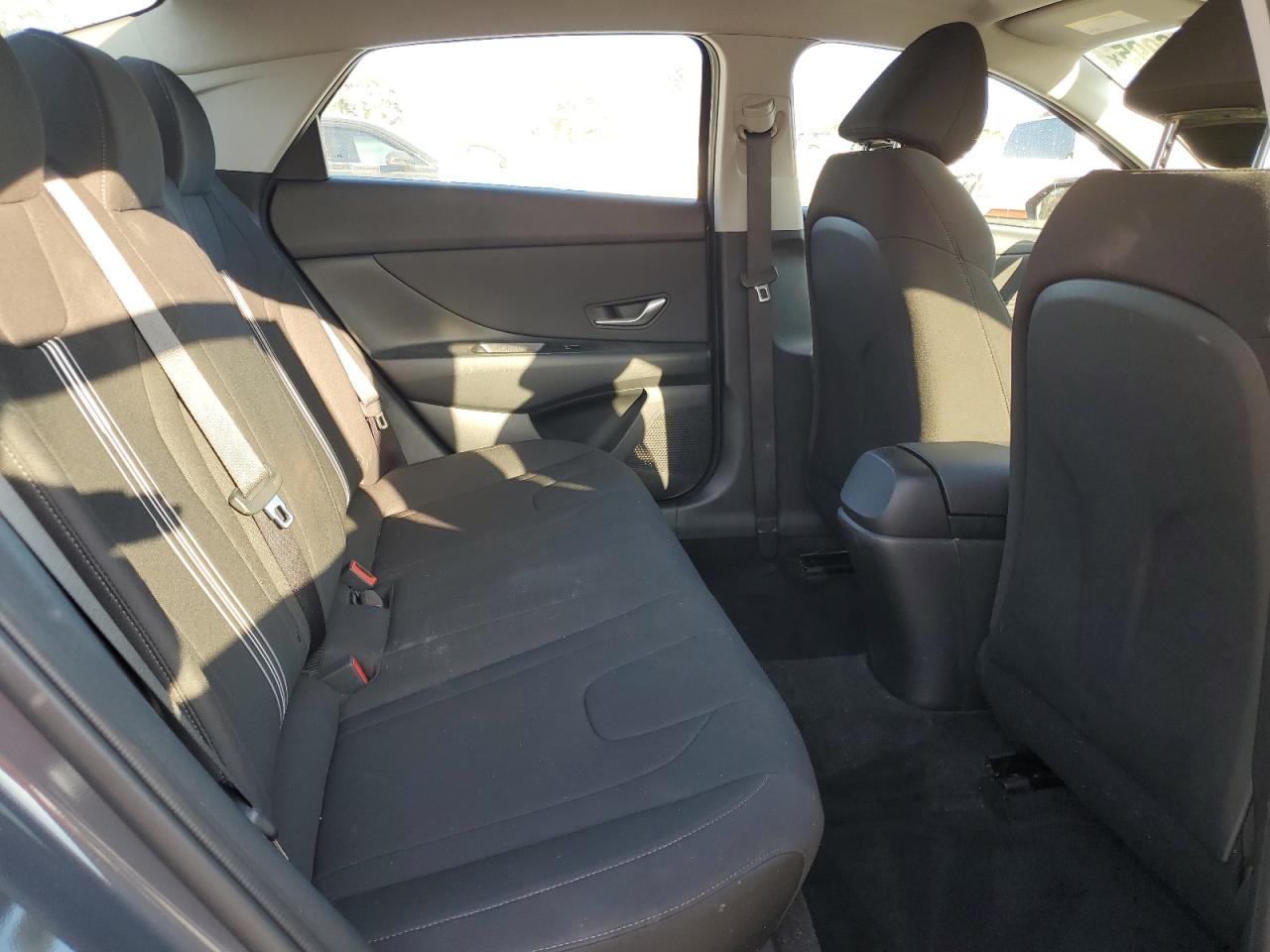 2023 HYUNDAI ELANTRA SEL VIN:KMHLS4AG6PU613832